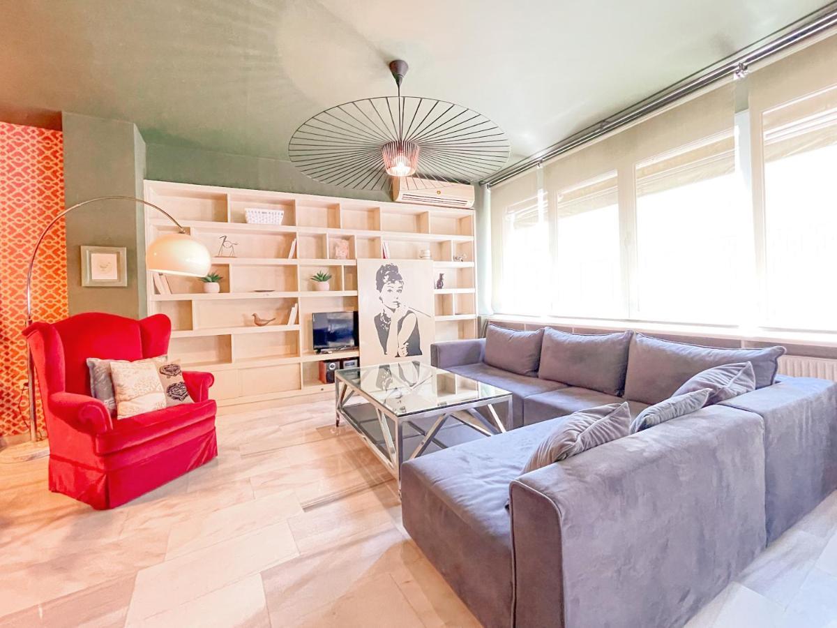 Loft 1 Bedroom Apartment In The Heart Of Афіни Екстер'єр фото